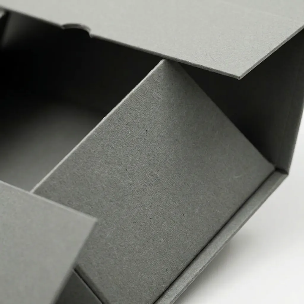 Collapsible Magnetic Boxes for high-quality Tech Kits 2